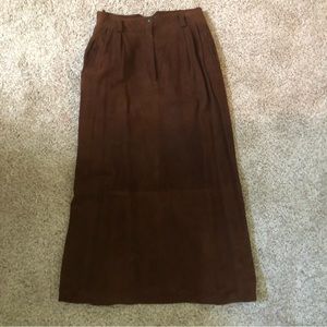 Begedor Italia Brown Suede Skirt